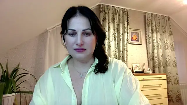 Snapshot of _sarairiti chatting on October 12, 11:53 am  sarairiti online show from October 12, 11:53 am