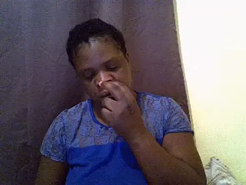 Snapshot of anonymous_wonder45 chatting on January 24, 3:00 am anonymous wonder45 online show from January 24, 3:00 am
