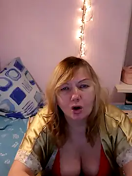 Snapshot of Lusi-777 chatting on December 1, 4:29 pm Lusi-777 online show from December 1, 4:29 pm
