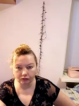 Snapshot of Lusi-777 chatting on December 17, 12:54 pm Lusi-777 online show from December 17, 12:54 pm