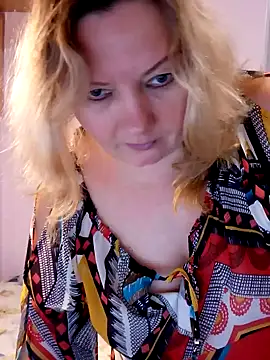 Snapshot of Lusi-777 chatting on December 19, 10:34 am Lusi-777 online show from December 19, 10:34 am