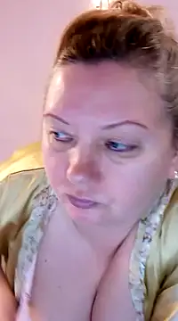Snapshot of Lusi-777 chatting on December 29, 9:52 pm Lusi-777 online show from December 29, 9:52 pm