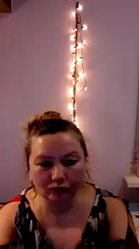 Snapshot of Lusi-777 chatting on January 6, 4:13 pm Lusi-777 online show from January 6, 4:13 pm
