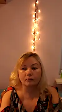 Snapshot of Lusi-777 chatting on March 1, 12:56 pm Lusi-777 online show from March 1, 12:56 pm