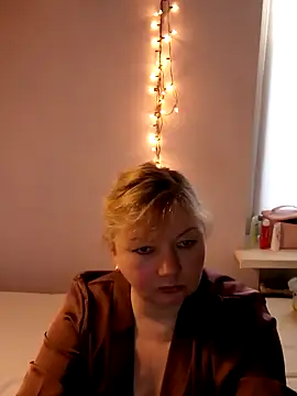 Snapshot of Lusi-777 chatting on March 11, 11:44 am Lusi-777 online show from March 11, 11:44 am