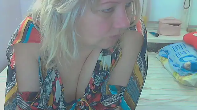 Snapshot of Lusi-777 chatting on September 22, 11:34 am Lusi-777 online show from September 22, 11:34 am