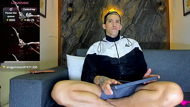 yeckodream online show from February 7, 8:11 am