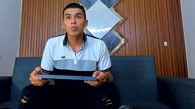 yeckodream online show from March 7, 4:13 am