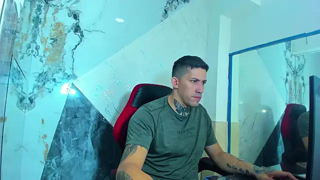 yeckodream online show from November 27, 6:15 am