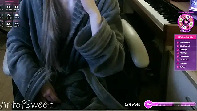 Snapshot of ArtofSweet chatting on December 1, 6:30 pm ArtofSweet online show from December 1, 6:30 pm