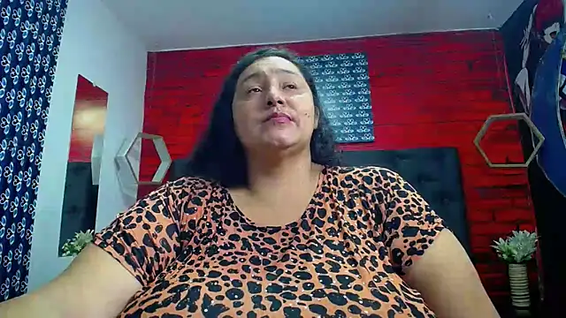 Snapshot of TistMature chatting on January 15, 4:00 pm TistMature online show from January 15, 4:00 pm
