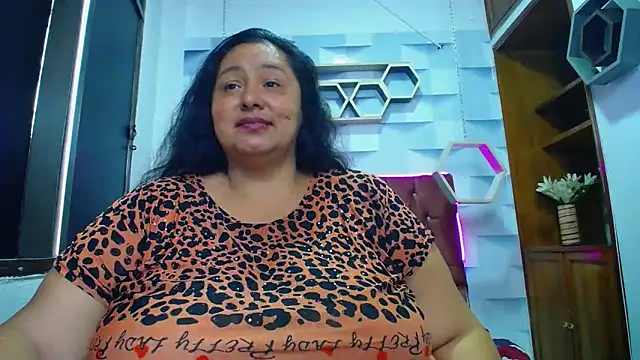 Snapshot of TistMature chatting on March 19, 4:24 pm TistMature online show from March 19, 4:24 pm
