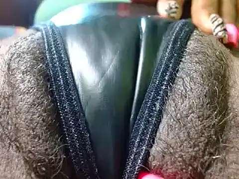 bethanywilson 23 online show from March 12, 1:30 pm