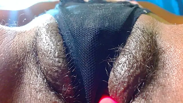 bethanywilson 23 online show from March 23, 3:38 pm