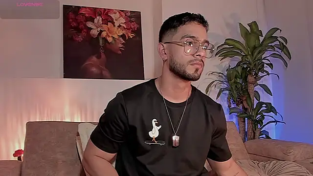 Josseph1  online show from January 15, 12:48 am