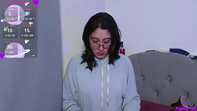 Red-moon1 online show from September 12, 4:34 am