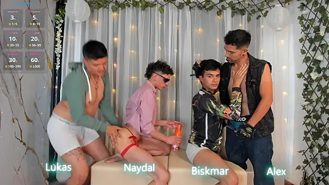 EuphoriaBoys online show from December 1, 8:31 pm