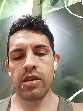EuphoriaBoys online show from May 5, 9:50 am