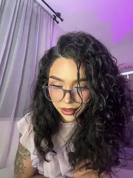 Samantha Bernardo online show from July 13, 11:40 pm