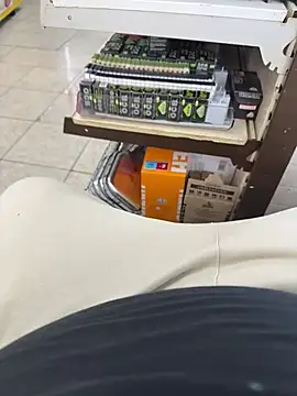 buri232 online show from February 28, 12:42 pm