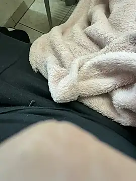 buri232 online show from March 3, 8:05 am