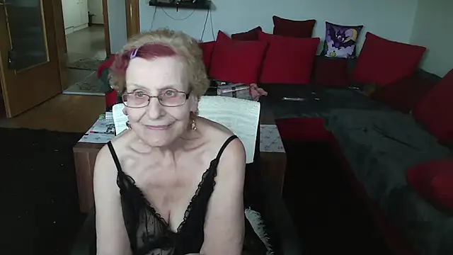 HeisseomaOriginal online show from February 21, 2:16 pm