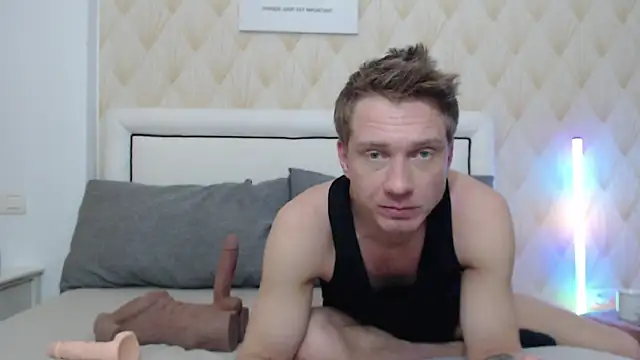 Snapshot of redheadxxl chatting on March 21, 5:16 pm redheadxxl online show from March 21, 5:16 pm