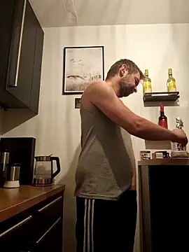 Mjn34 online show from December 15, 6:17 am