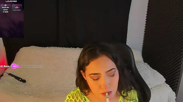 rosario215B online show from November 29, 4:26 am