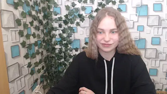 Snapshot of klerkarina chatting on March 6, 8:52 am klerkarina online show from March 6, 8:52 am