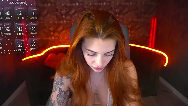 Snapshot of Sweety_one_ chatting on March 22, 2:58 pm Sweety one  online show from March 22, 2:58 pm