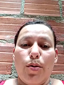 Snapshot of Diana_Lozano chatting on December 30, 5:13 pm Diana Lozano online show from December 30, 5:13 pm