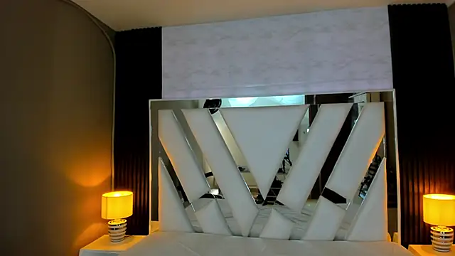 Linda4Petite online show from February 17, 6:03 pm