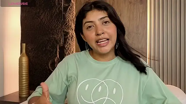Snapshot of abby_miller26 chatting on February 13, 1:26 pm abby miller26 online show from February 13, 1:26 pm