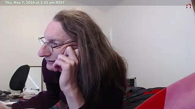 Snapshot of CDAdalyn chatting on May 7, 1:44 am CDAdalyn online show from May 7, 1:44 am