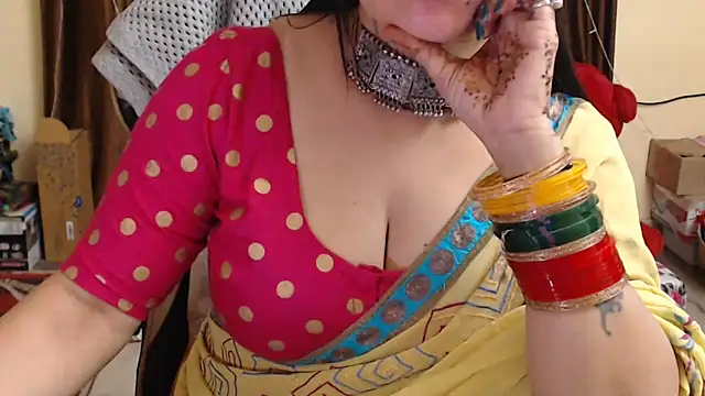 Snapshot of Naughty_Kashish chatting on March 4, 9:29 am Naughty Kashish online show from March 4, 9:29 am