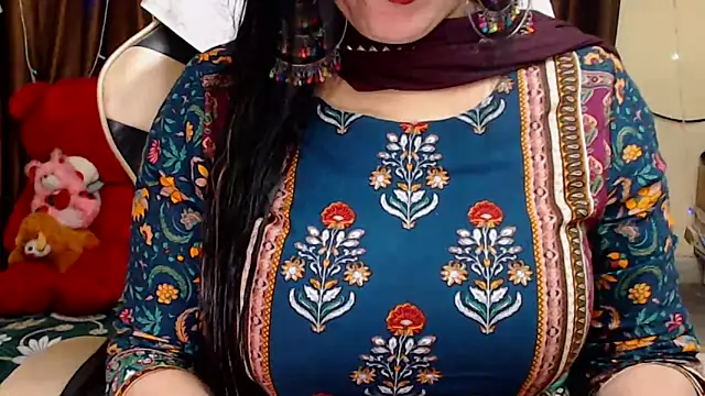 Naughty Kashish online show from November 12, 6:14 am