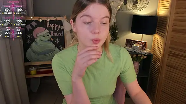 Snapshot of ohmyJuliet chatting on December 5, 2:42 am ohmyJuliet online show from December 5, 2:42 am