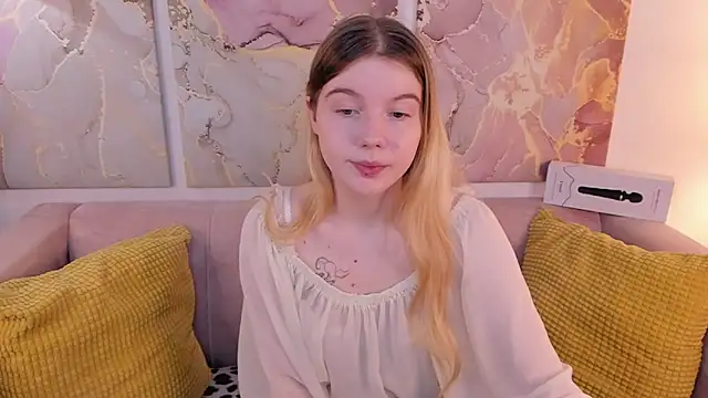 Snapshot of ohmyJuliet chatting on January 17, 2:29 am ohmyJuliet online show from January 17, 2:29 am
