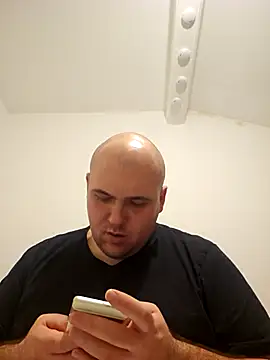 Snapshot of mario890605 chatting on October 18, 10:54 pm mario890605 online show from October 18, 10:54 pm