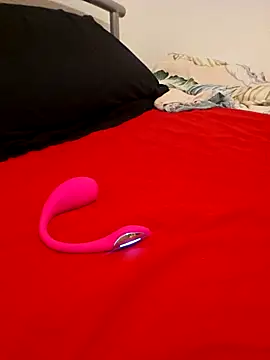 Snapshot of mario890605 chatting on February 15, 6:59 pm mario890605 online show from February 15, 6:59 pm