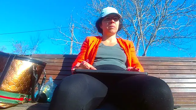 SquirtyMellissaLabia online show from March 21, 6:49 am