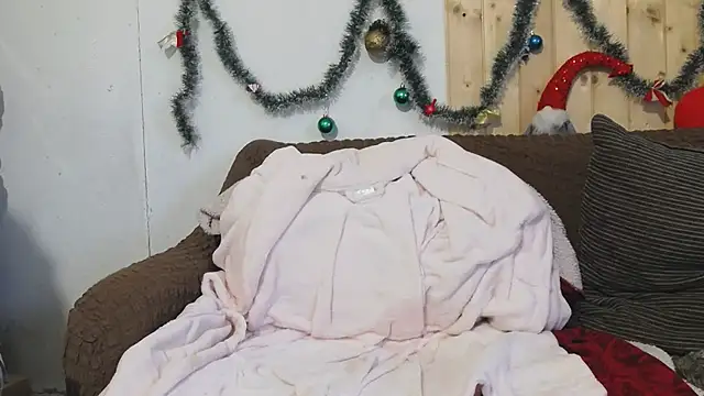 SquirtyMellissaLabia online show from December 20, 7:15 am