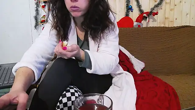 SquirtyMellissaLabia online show from January 15, 6:18 am