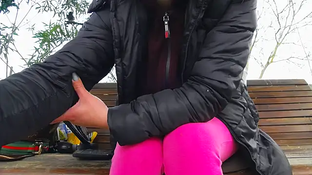 SquirtyMellissaLabia online show from April 10, 5:34 am