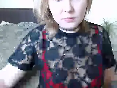 leeilawow online show from February 27, 7:19 am