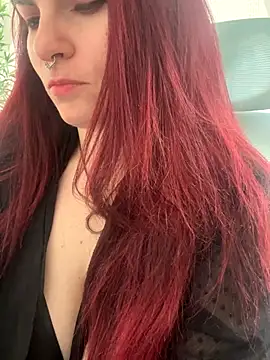 LunaMoongirl online show from September 25, 3:05 pm