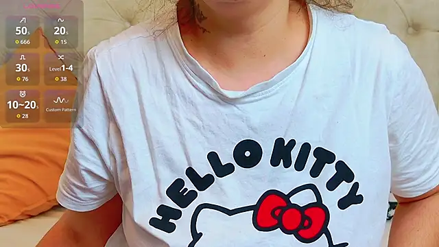 KarinaNoir online show from December 19, 5:14 am