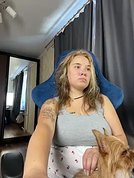 Snapshot of Sandra_SW_ chatting on June 6, 8:30 am Sandra SW online show from June 6, 8:30 am