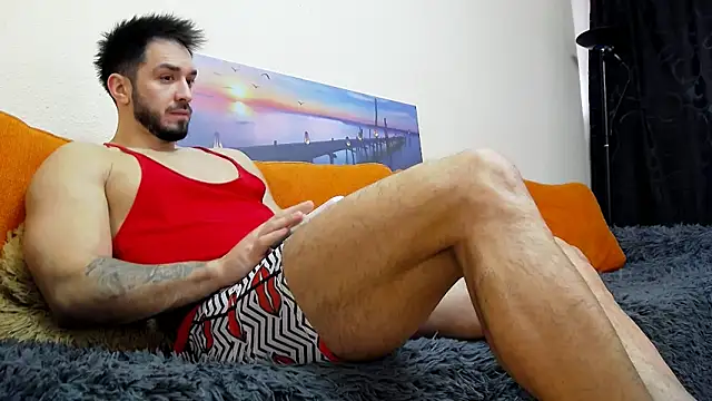 MichaelWills online show from February 14, 11:10 am